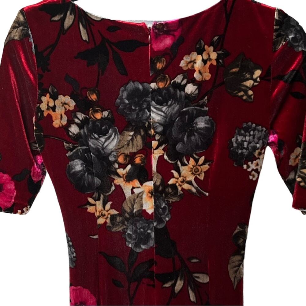 Vince Camuto Velvet Floral Ruched Short Sleeve Dress Size 2 - Picture 5 of 13
